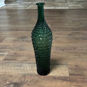 VINTAGE Elegant Green Textured Glass Vase